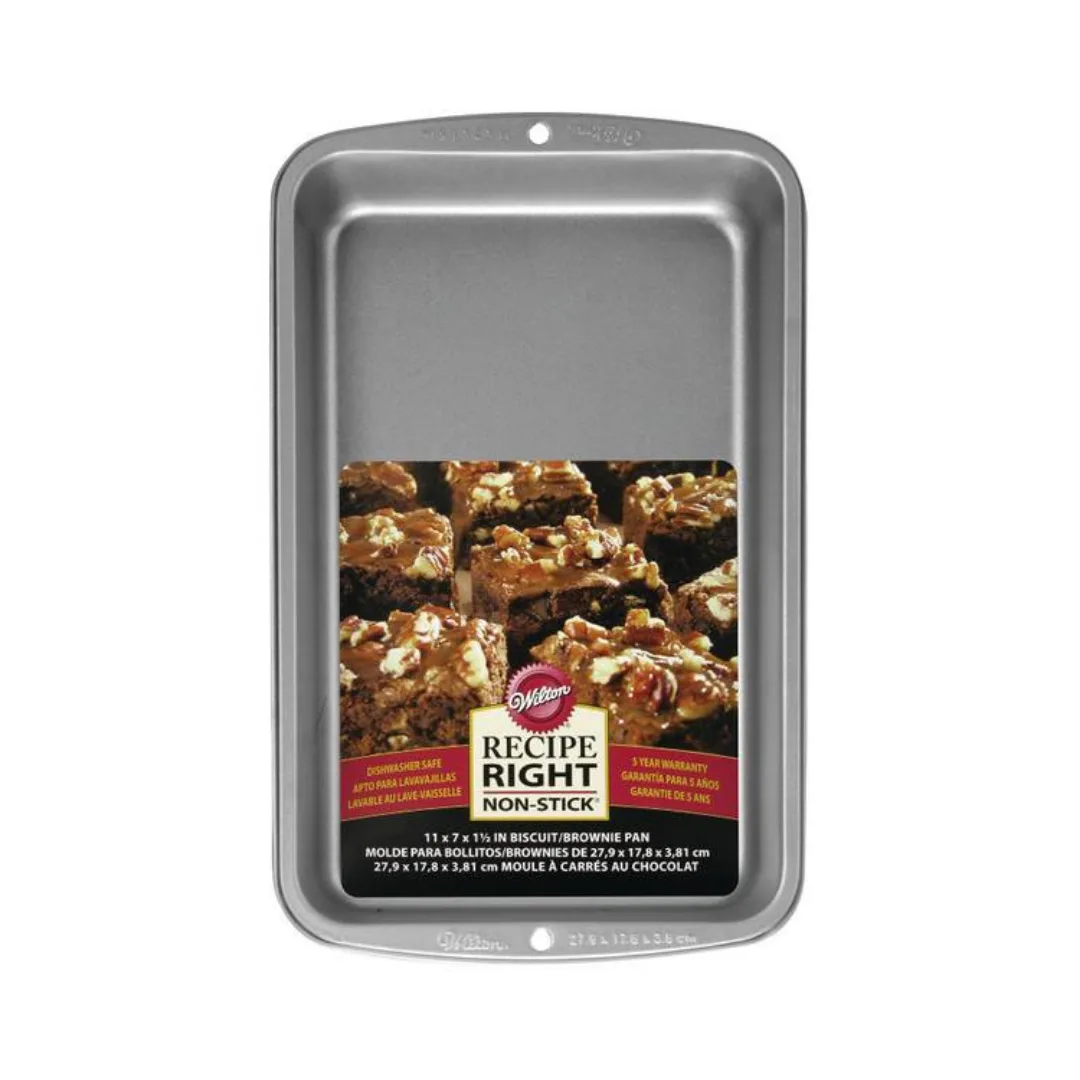 wilton Biscuit / Brownie Pan 11x7"